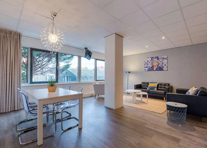 Aparthotel Amrath Schiphol 4*