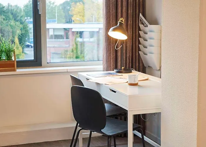 Aparthotel Amrath Schiphol 4*