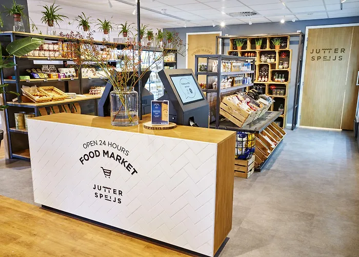 Amrath Schiphol Aparthotel 4*