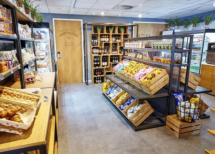 Amrath Schiphol Aparthotel 4*