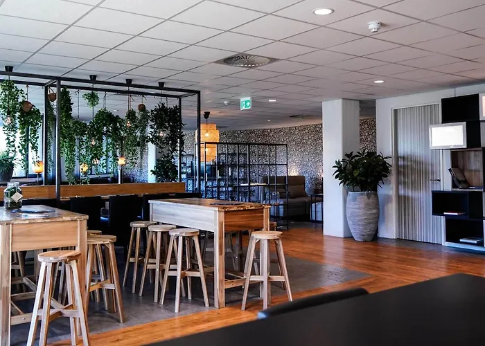 Amrath Schiphol Aparthotel 4*